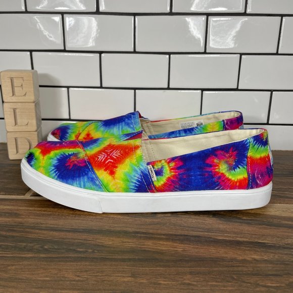 TOMS Classic Alpargata Womens Size 8.5 Shoes Rainbow Hippie Tie Dye Slip On Flat - Picture 1 of 12